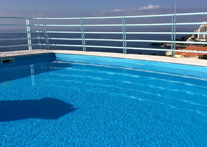 Cosy At Lido With Pool 아파트 푼샬