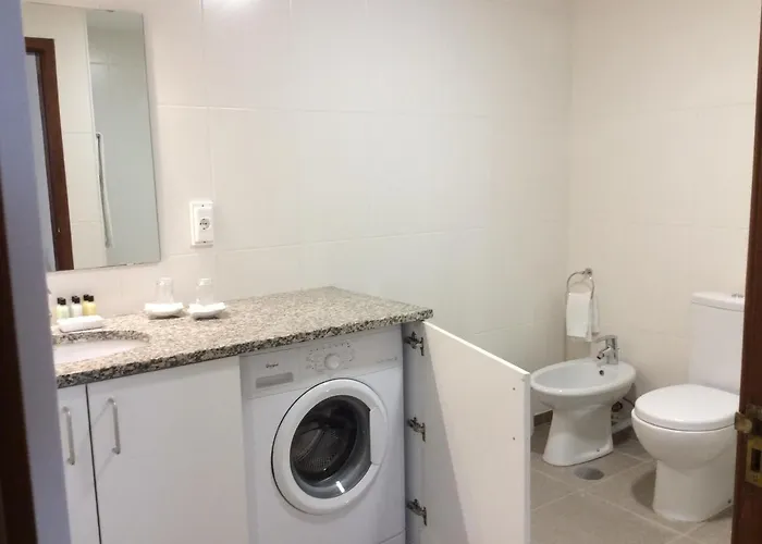 Cosy At Lido With Pool 公寓